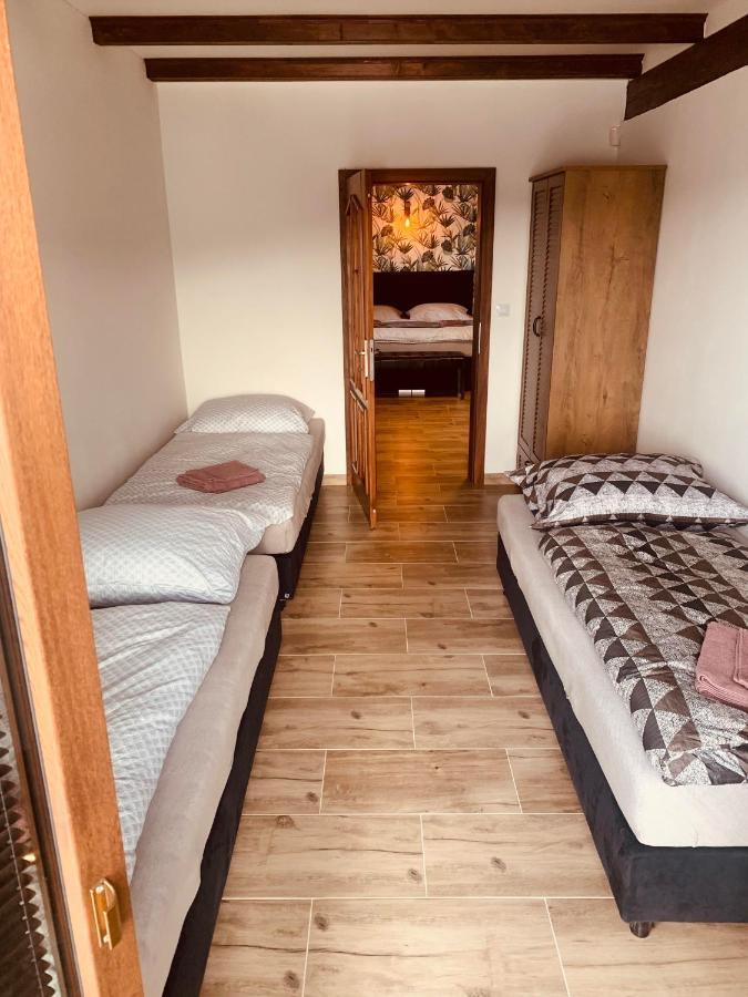 Apartmany Zupanovice Dobris Exterior photo